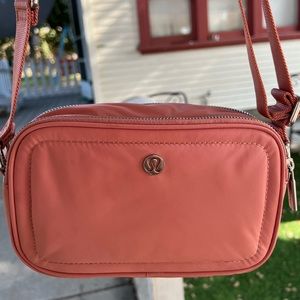 Lululemon camera bag
